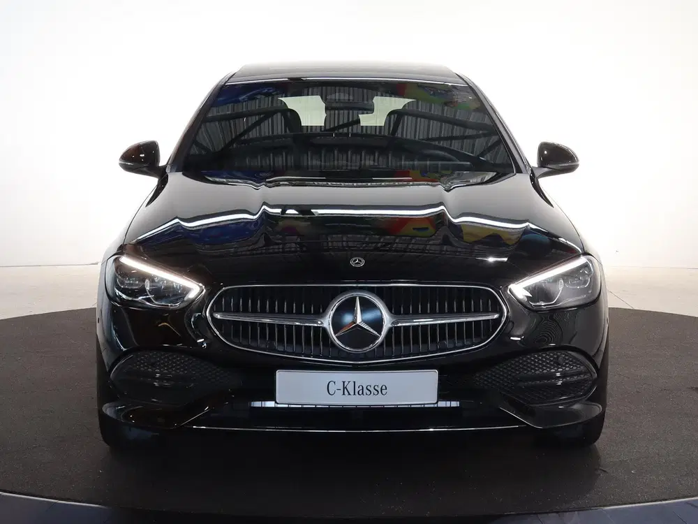 Mercedes-Benz C-Klasse 180 Business Solution uit 2025, foto 3