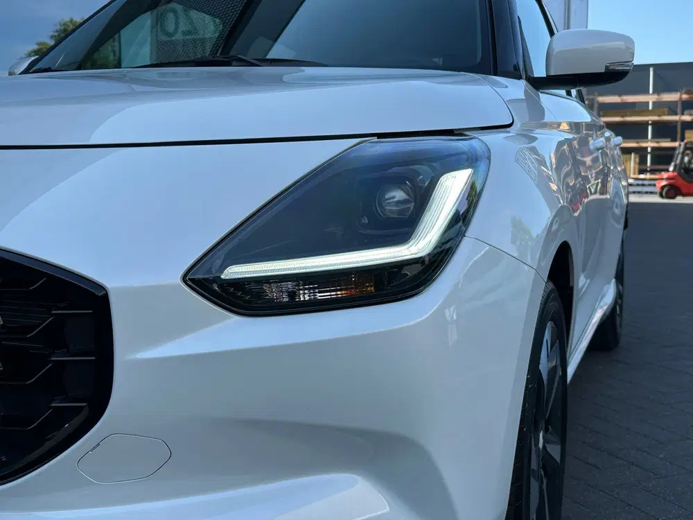 Suzuki Swift 1.2 Style Smart Hybrid uit 2025, foto 11