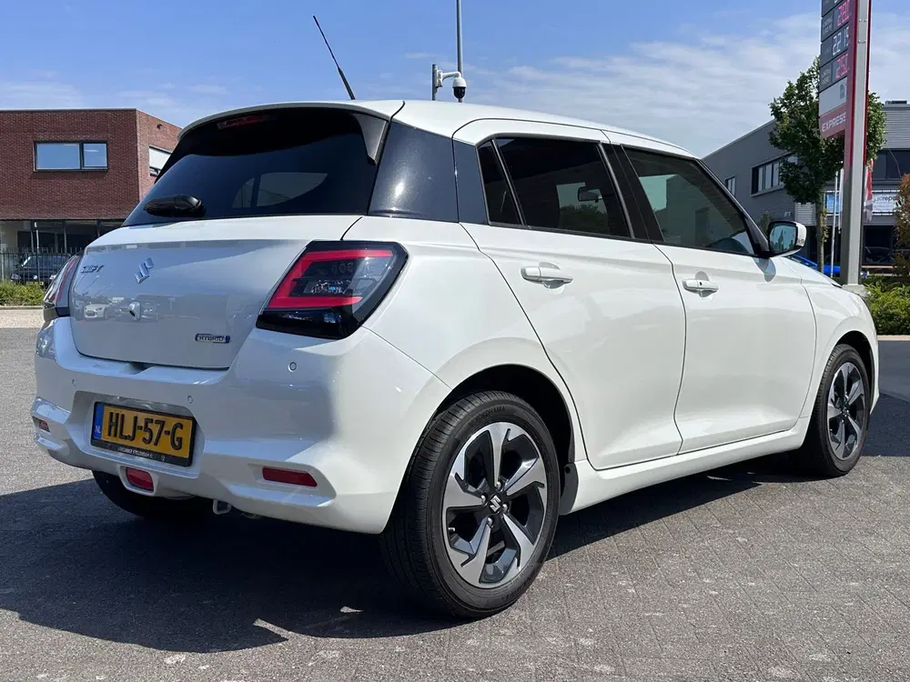 Suzuki Swift 1.2 Style Smart Hybrid uit 2025, foto 4