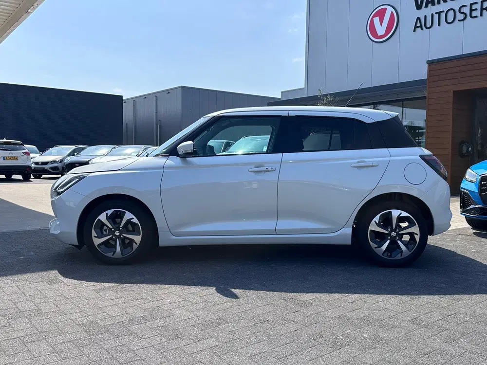 Suzuki Swift 1.2 Style Smart Hybrid uit 2025, foto 9