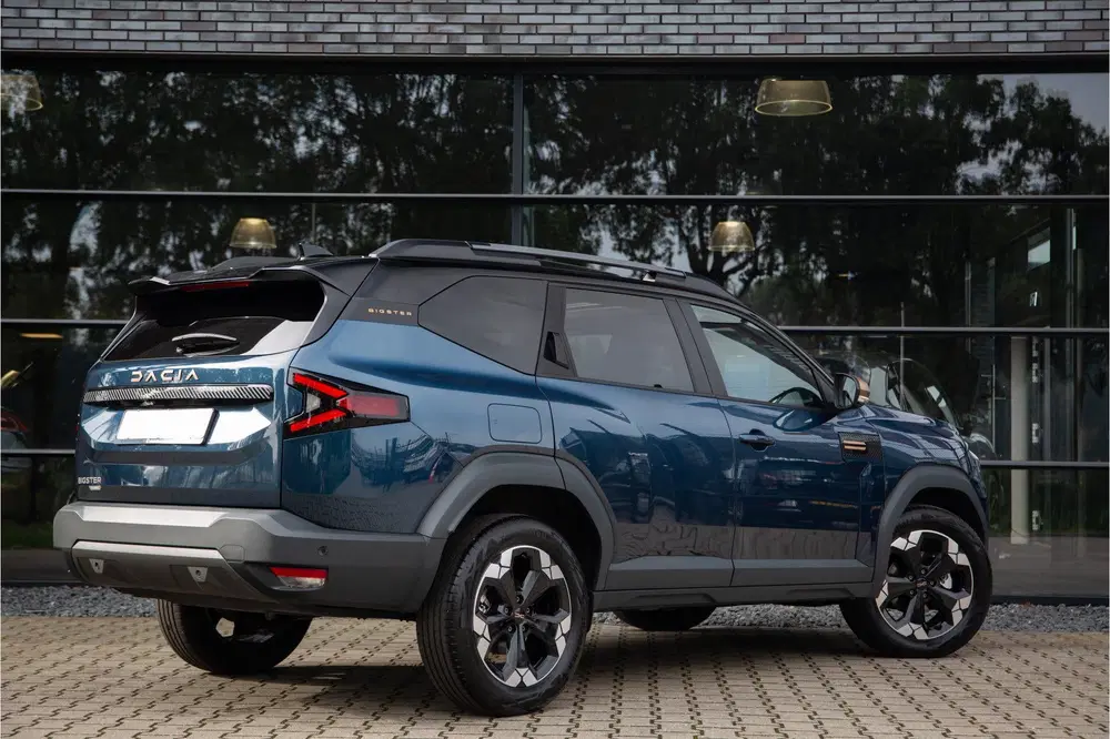 Dacia Bigster 1.8 Hybrid 155 Extreme uit 2026, foto 2