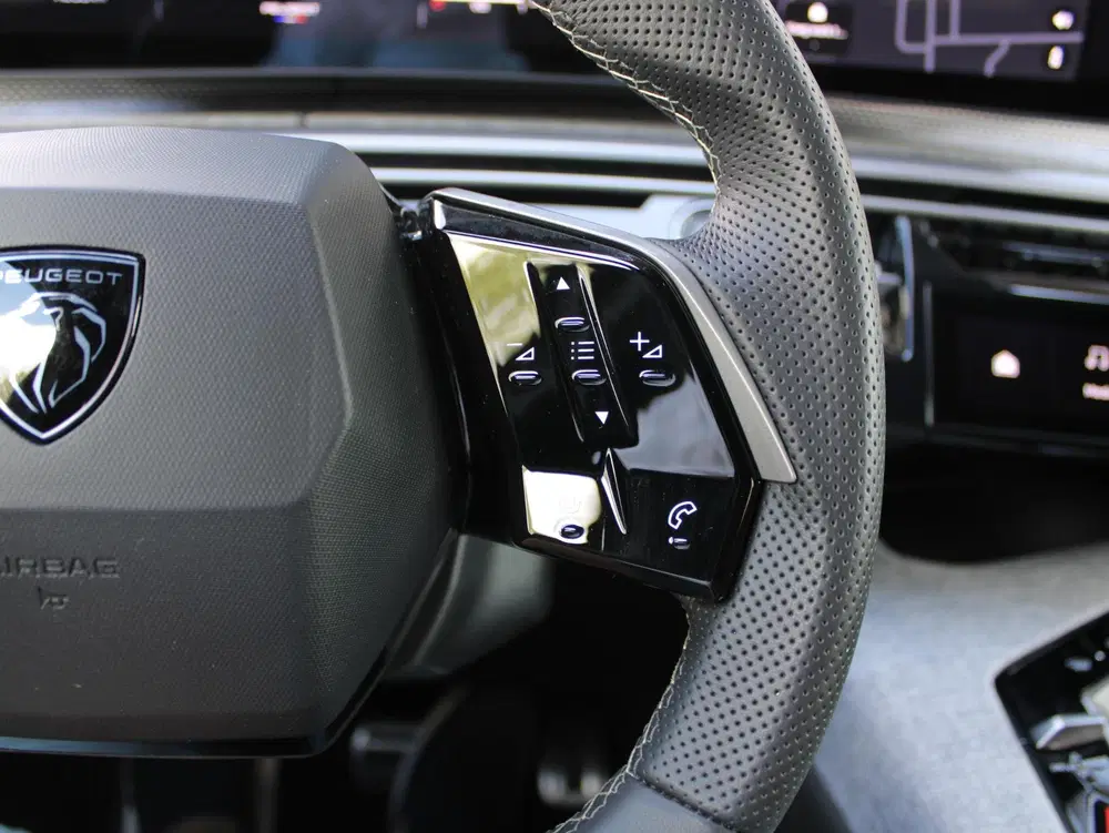 Peugeot 5008 1.2 Hybrid 145 GT 7p uit 2026, foto 18