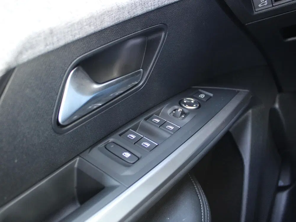 Peugeot 5008 1.2 Hybrid 145 GT 7p uit 2026, foto 20