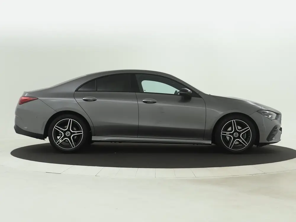 Mercedes-Benz CLA Klasse 180 AMG Line 5 spaaks lichtmetalen uit 2024, foto 12