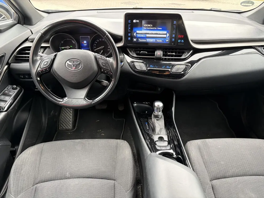 Toyota C-Hr 1.8 Hybrid Style | Parkeersensoren voor/ achter uit 2019, foto 11