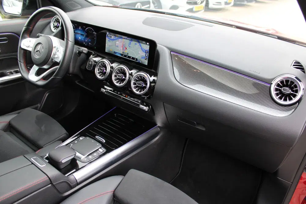 Mercedes-Benz GLA GLA 250e AUT8 AMG Limited NIGHT PAKKET PAN uit 2021, foto 12