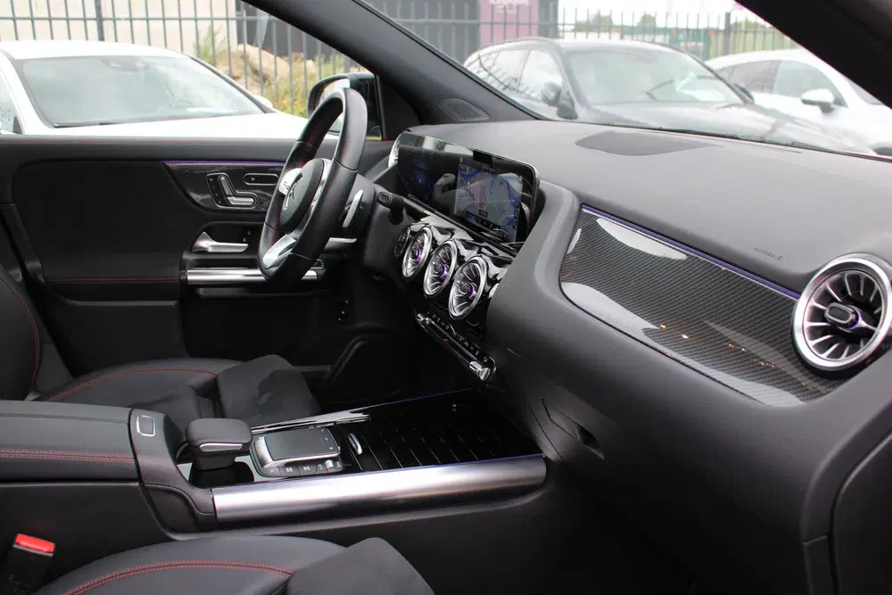 Mercedes-Benz GLA GLA 250e AUT8 AMG Limited NIGHT PAKKET PAN uit 2021, foto 13