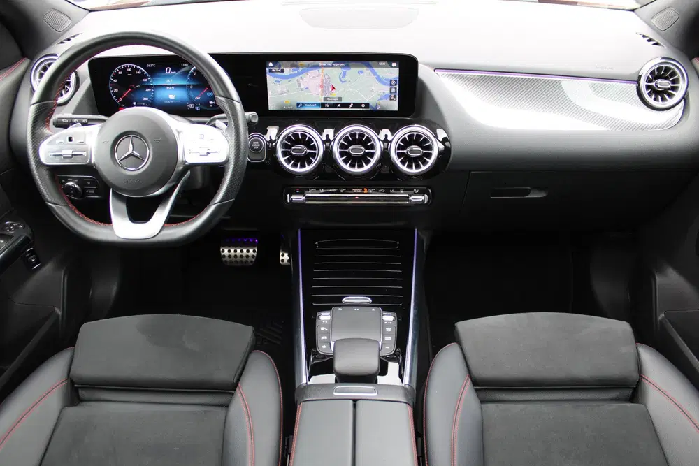 Mercedes-Benz GLA GLA 250e AUT8 AMG Limited NIGHT PAKKET PAN uit 2021, foto 2