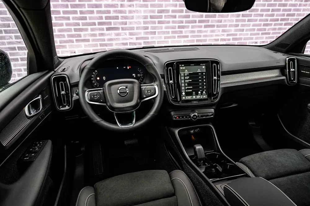 Volvo EC40 Ext. Range Plus Europa Black Edition 82 kW uit 2026, foto 11