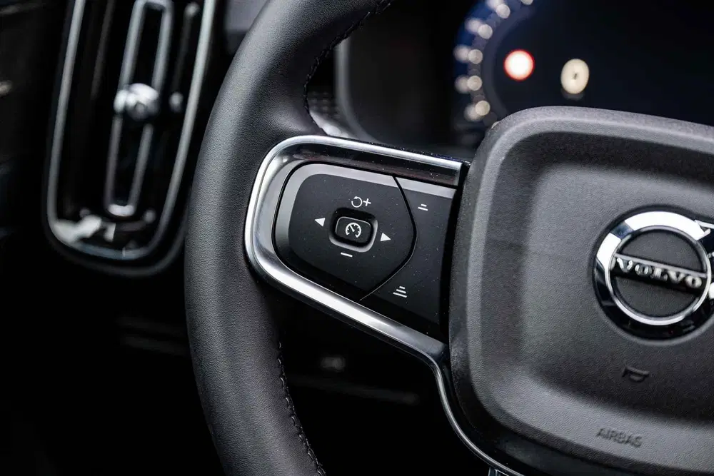 Volvo EC40 Ext. Range Plus Europa Black Edition 82 kW uit 2026, foto 17