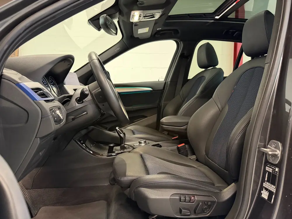 BMW X1 SDrive18i High Exec. M-Sport uit 2021, foto 7