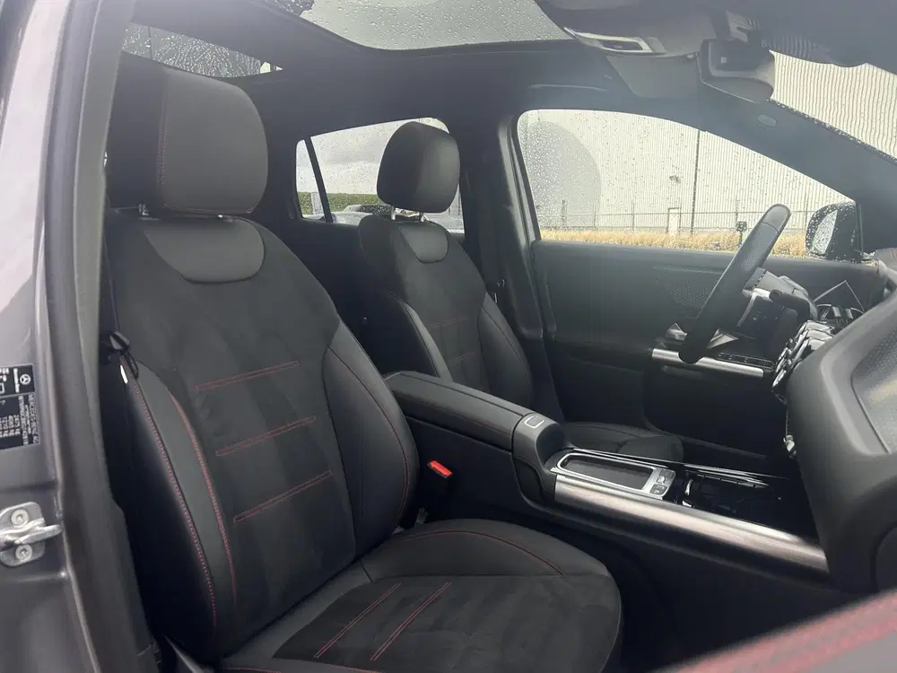Mercedes-Benz EQA 250+ AMG uit 2025, foto 17