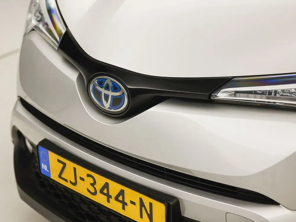 Toyota C-Hr 1.8 Hybrid Sport Automaat (NAVIGATIE, CLIMATE, C uit 2019, foto 16