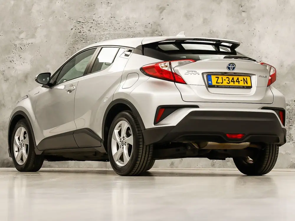 Toyota C-Hr 1.8 Hybrid Sport Automaat (NAVIGATIE, CLIMATE, C uit 2019, foto 3