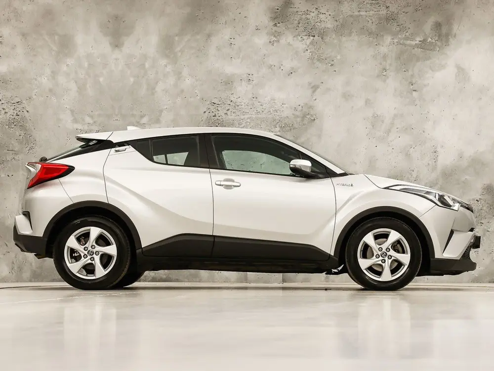 Toyota C-Hr 1.8 Hybrid Sport Automaat (NAVIGATIE, CLIMATE, C uit 2019, foto 4