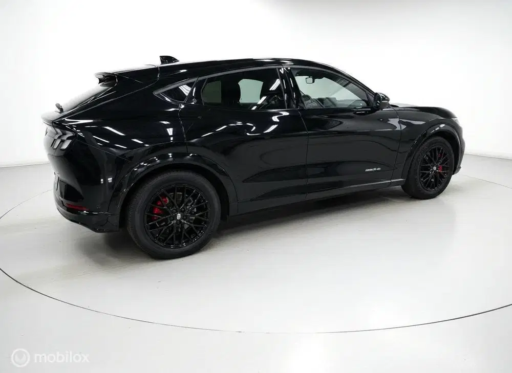 Ford Mustang Mach-E Extended AWD 98kWh uit 2021, foto 12