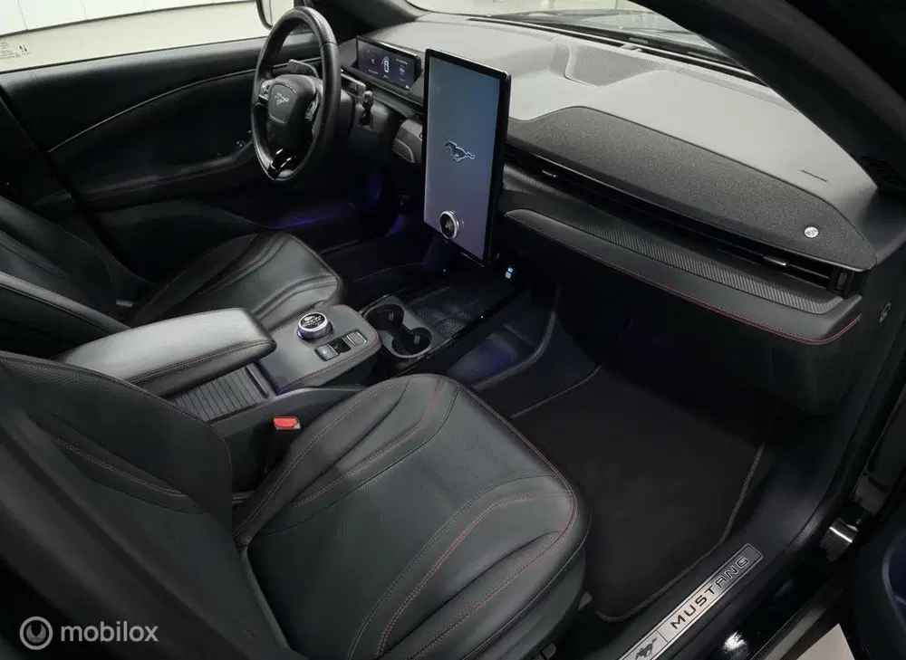 Ford Mustang Mach-E Extended AWD 98kWh uit 2021, foto 2