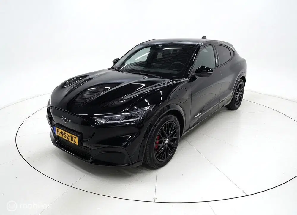 Ford Mustang Mach-E Extended AWD 98kWh uit 2021, foto 5