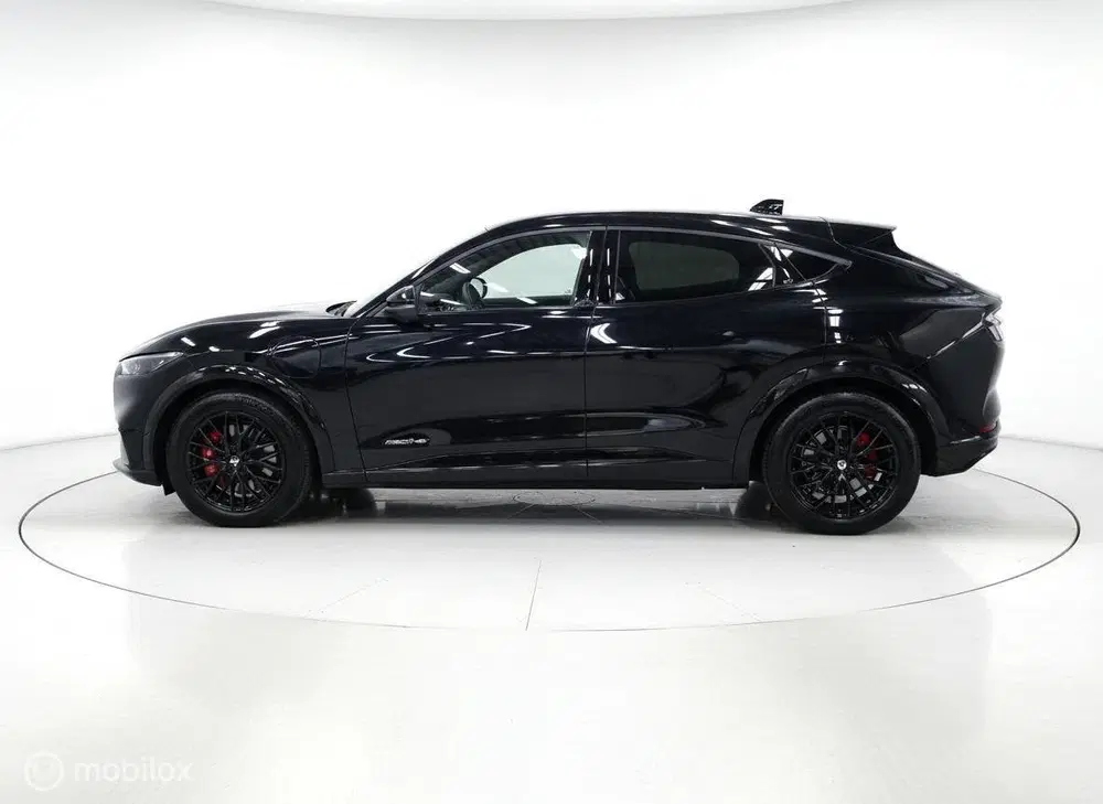 Ford Mustang Mach-E Extended AWD 98kWh uit 2021, foto 7