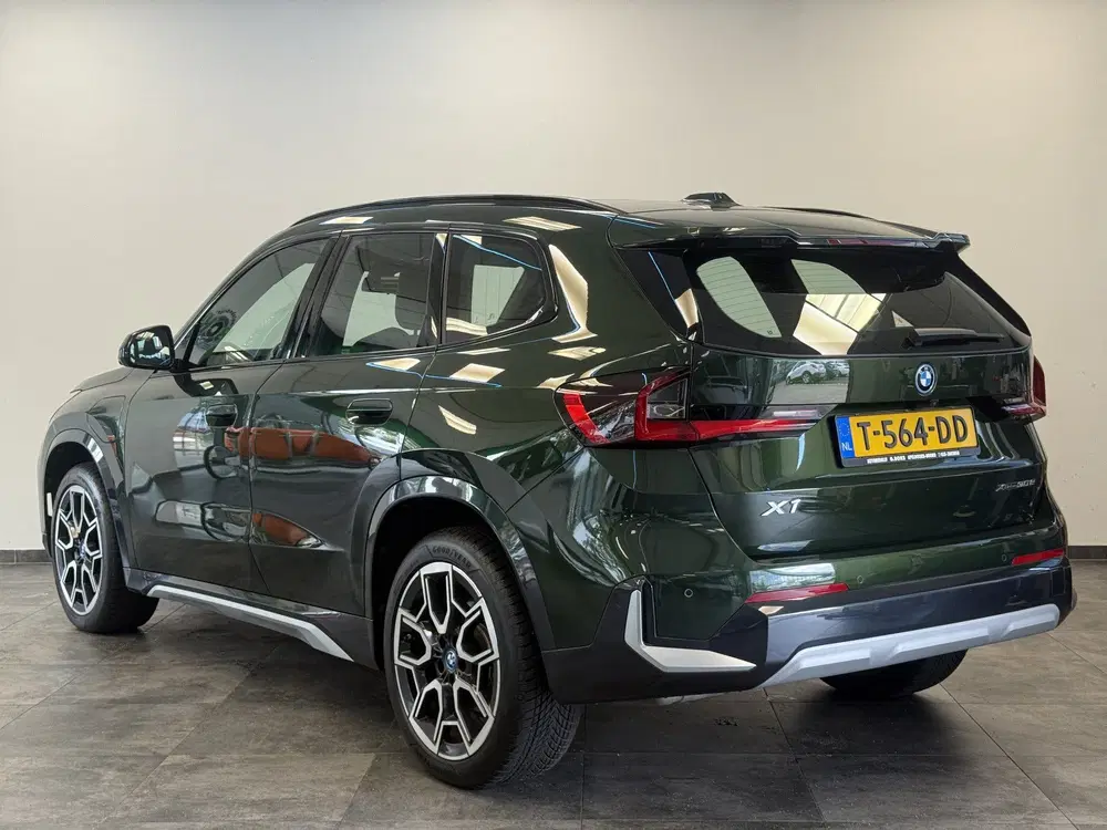 BMW X1 xDrive30e Harman uit 2023, foto 3