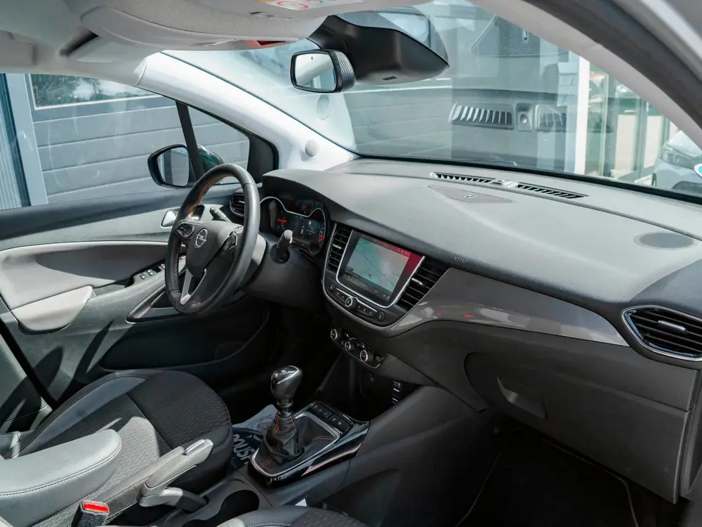 Opel Crossland 1.2 120 Jaar Edition uit 2019, foto 5