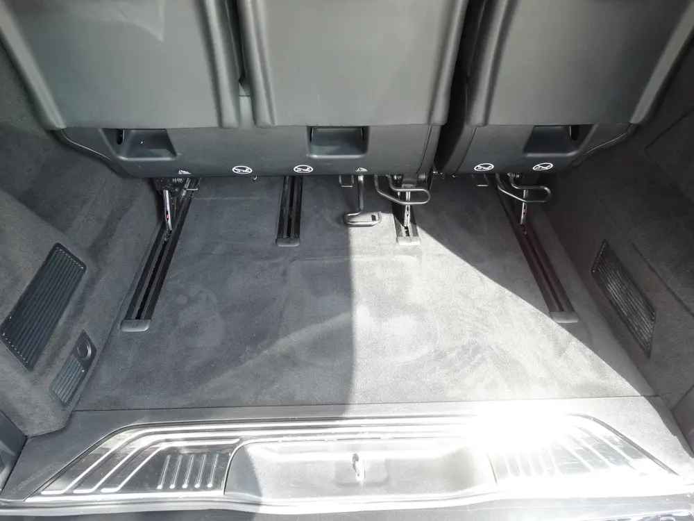 Mercedes-Benz EQV 300 L2 90 kWh uit 2025, foto 12