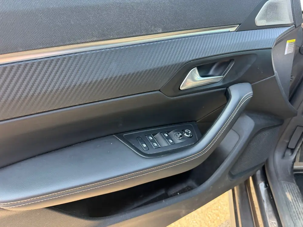 Peugeot 508 1.6 PureTech GT Line uit 2019, foto 13
