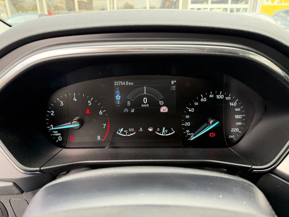 Ford Focus 1.0 EcoBoost Hybrid Titanium uit 2024, foto 10