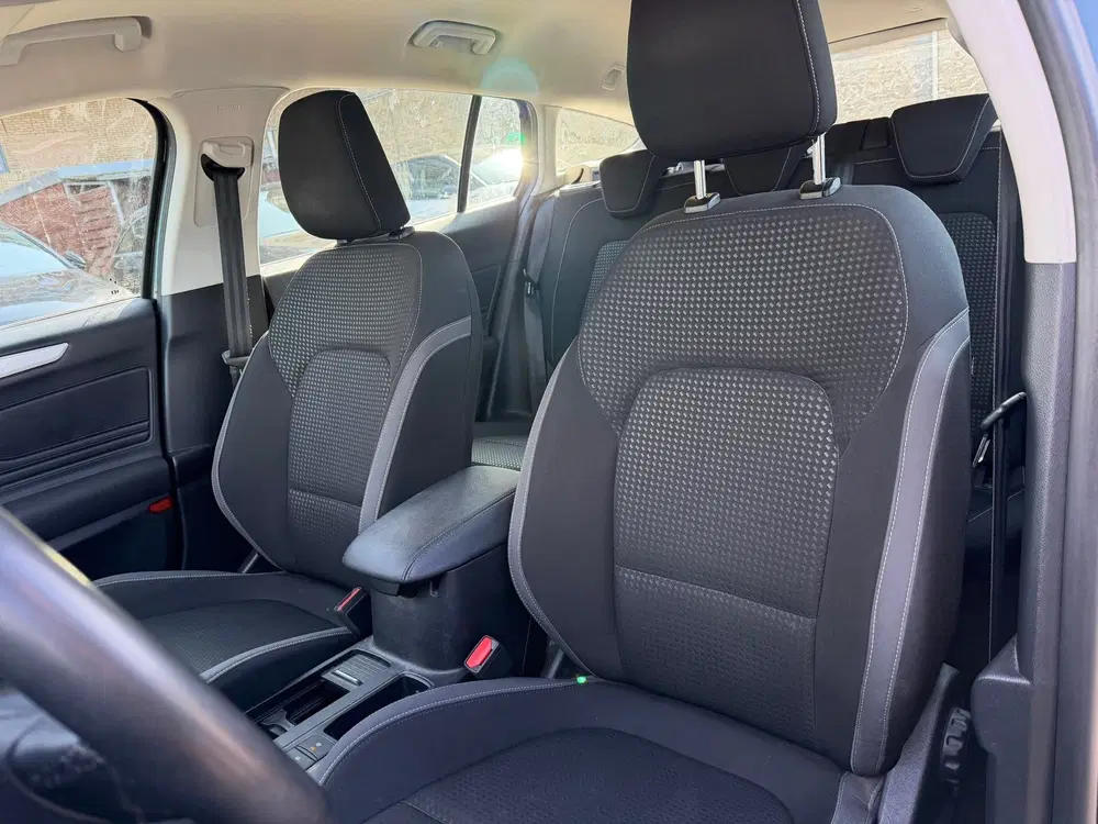 Ford Focus 1.0 EcoBoost Titanium X Business uit 2022, foto 16