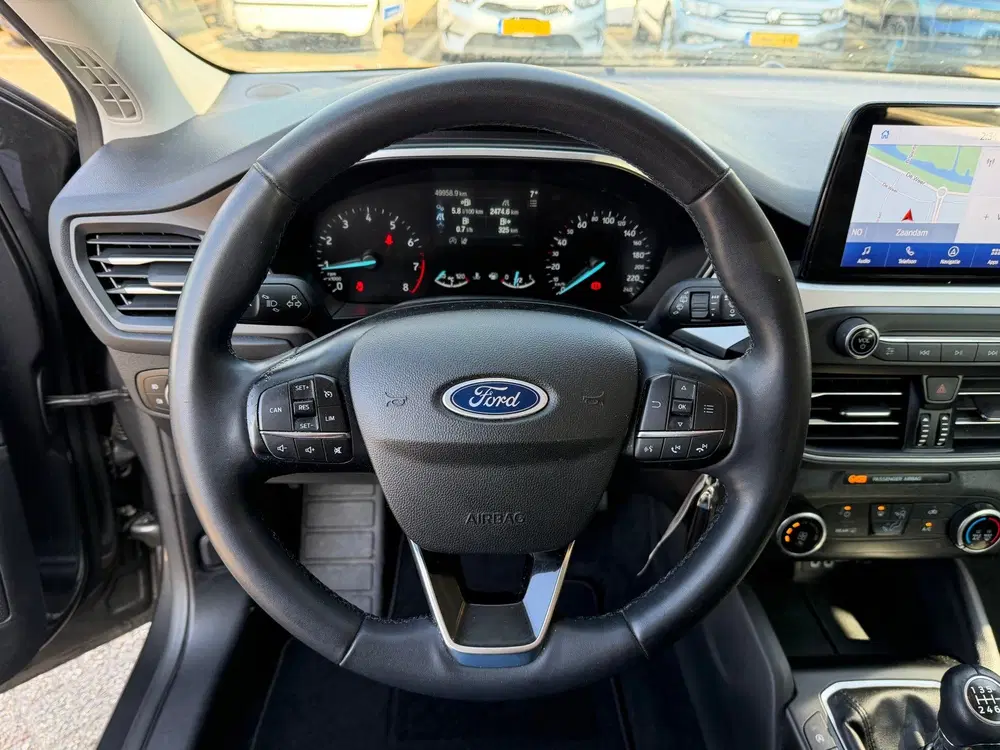 Ford Focus 1.0 EcoBoost Titanium X Business uit 2022, foto 17