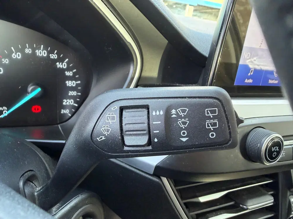 Ford Focus 1.0 EcoBoost Titanium X Business uit 2022, foto 20