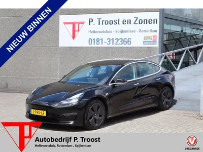 Tesla Model 3 Long Range AWD 75 kWh Nederlandse auto uit 2020