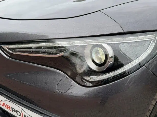 Alfa Romeo Stelvio 2.0 T AWD Q4 200PK Leer Navi Trekhaak Key uit 2019, foto 4