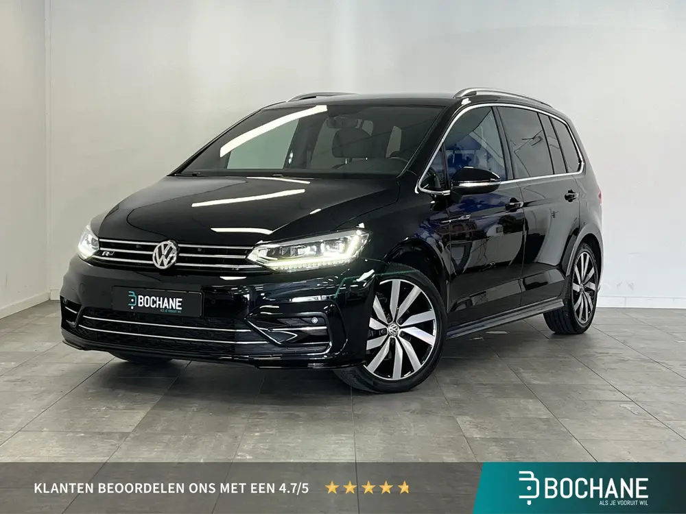 Volkswagen Touran 1.5 TSI 3x R-Line | Trekhaak | LED | Adapt uit 2019