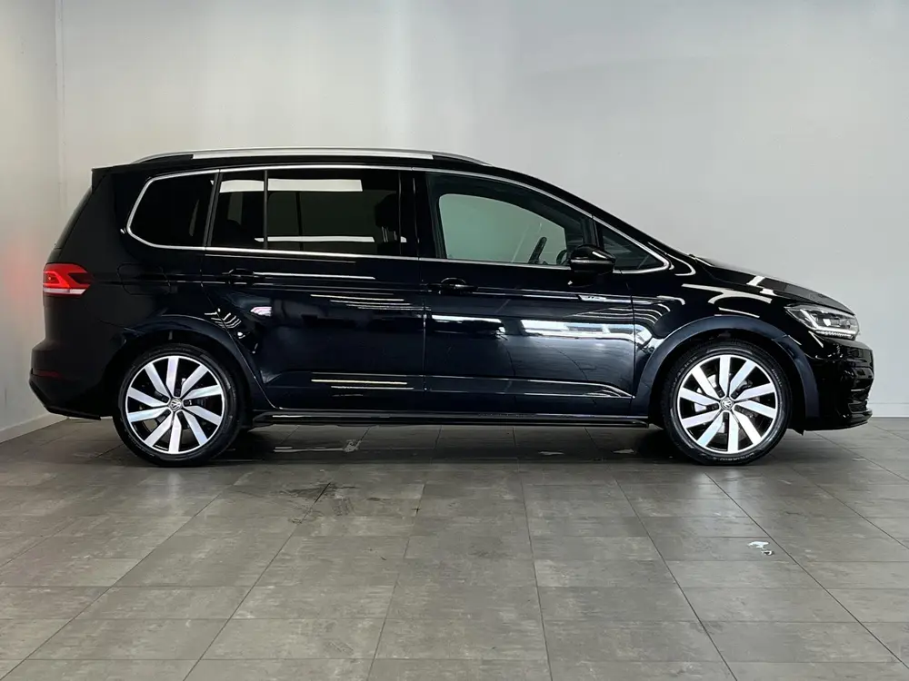 Volkswagen Touran 1.5 TSI 3x R-Line | Trekhaak | LED | Adapt uit 2019, foto 20