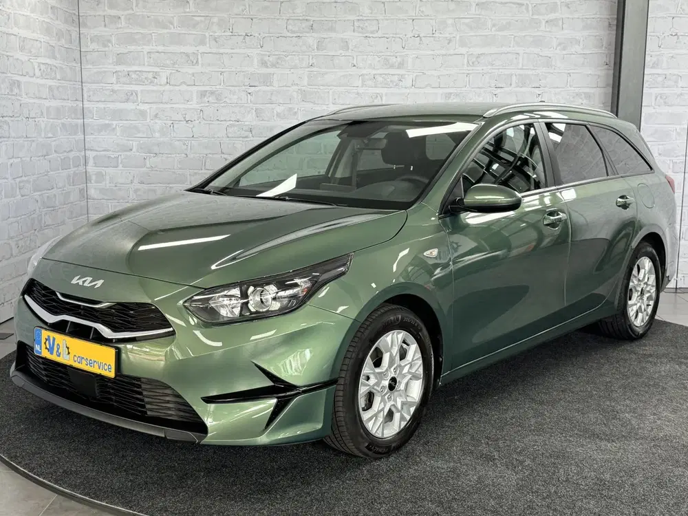 Kia Ceed 1.0 T-GDi DynamicPlusLine Stoel-Stuurve uit 2023, foto 5