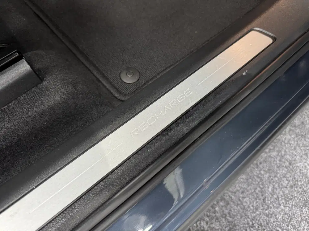 Volvo XC60 2.0 Recharge T8 AWD Inscription Luchtverin uit 2021, foto 17