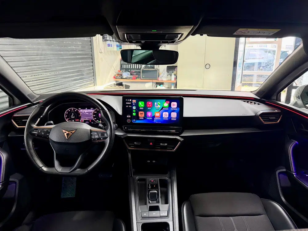 Cupra Leon 1.5 eTSI Business Edition Aut uit 2023, foto 2