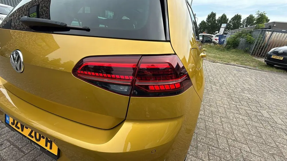 Volkswagen GOLF 1.5 TSI Highline Business R Pano Navi Automa uit 2019, foto 10