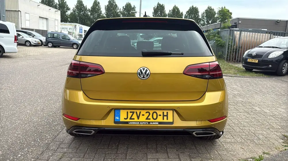 Volkswagen GOLF 1.5 TSI Highline Business R Pano Navi Automa uit 2019, foto 4