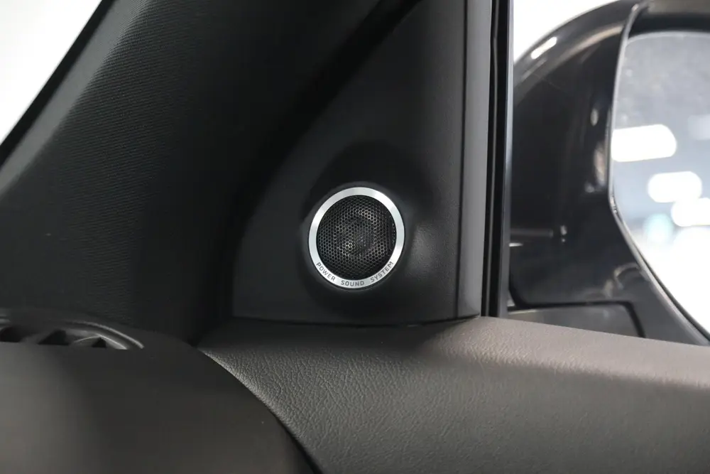Mitsubishi Outlander 2.4 PHEV Instyle | Schuif- opendak | 36 uit 2020, foto 16
