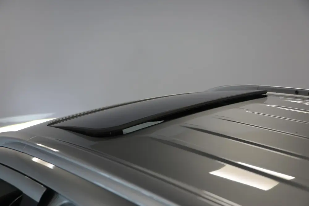 Mitsubishi Outlander 2.4 PHEV Instyle | Schuif- opendak | 36 uit 2020, foto 19