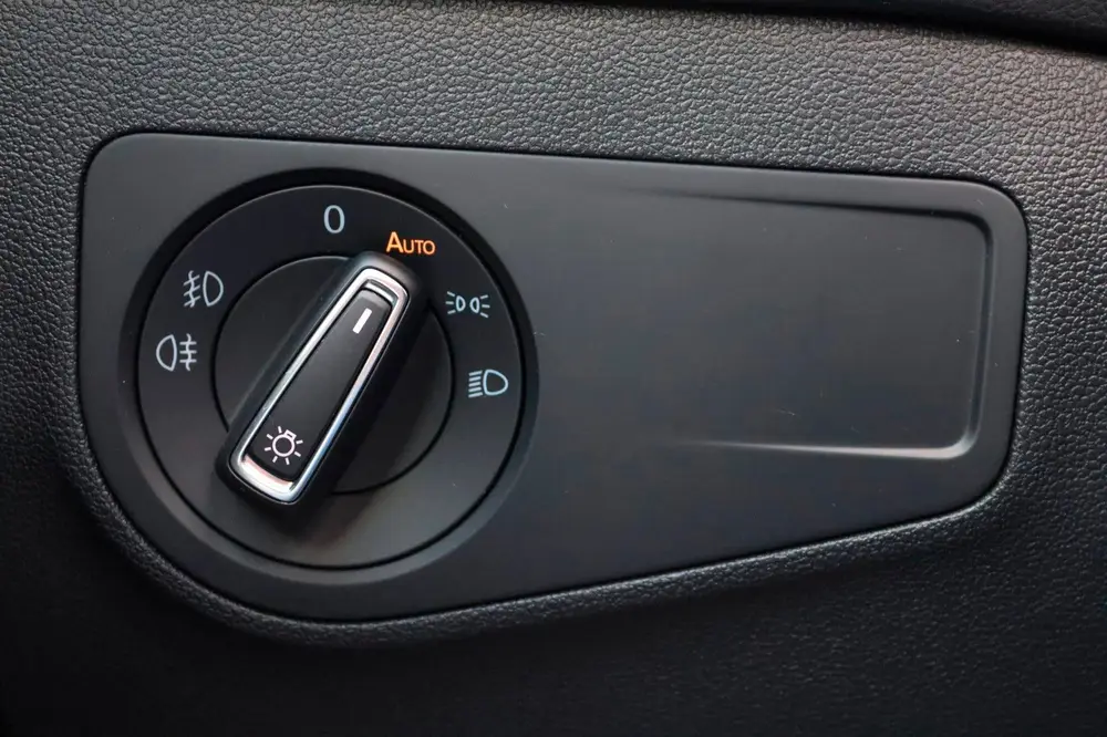 Volkswagen Tiguan 2.0 TSI 4Motion R-Line PANO ACC VIRTUAL uit 2019, foto 18