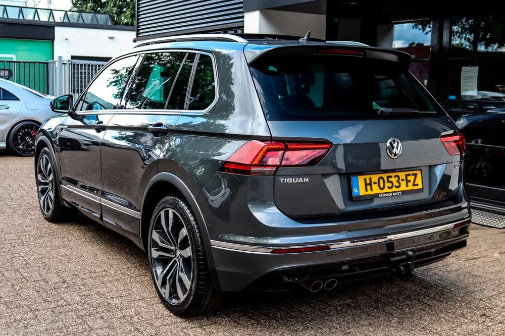 Volkswagen Tiguan 2.0 TSI 4Motion R-Line PANO ACC VIRTUAL uit 2019, foto 8