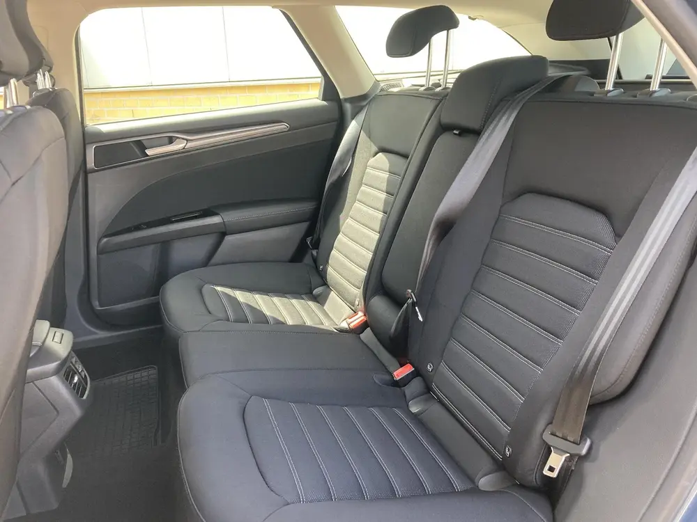 Ford Mondeo 2.0 Hybrid 187 pk Titanium Wagon AGR bestu uit 2020, foto 12