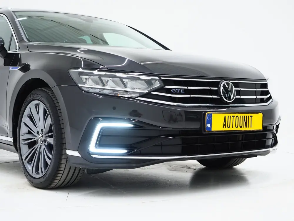 Volkswagen Passat Variant 1.4 TSI PHEV GTE | Panoramadak | L uit 2022, foto 12
