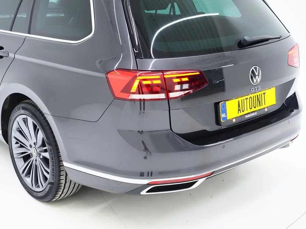 Volkswagen Passat Variant 1.4 TSI PHEV GTE | Panoramadak | L uit 2022, foto 14