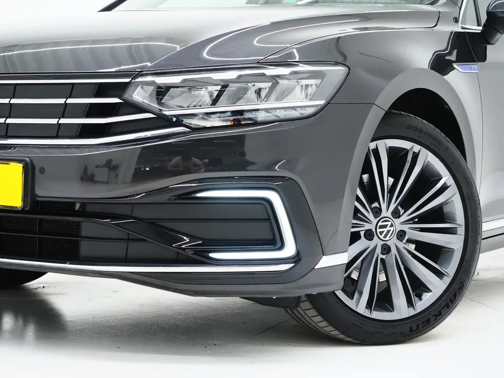 Volkswagen Passat Variant 1.4 TSI PHEV GTE | Panoramadak | L uit 2022, foto 6