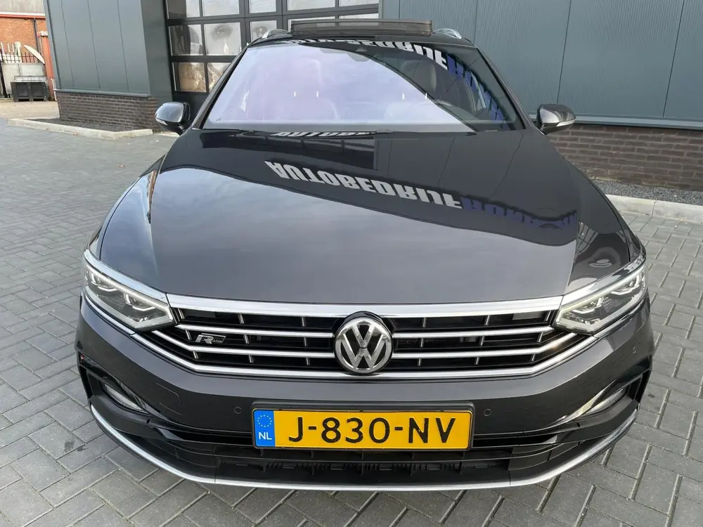 Volkswagen Passat Variant 1.5 TSI Elegance Business R-Line N uit 2020, foto 5