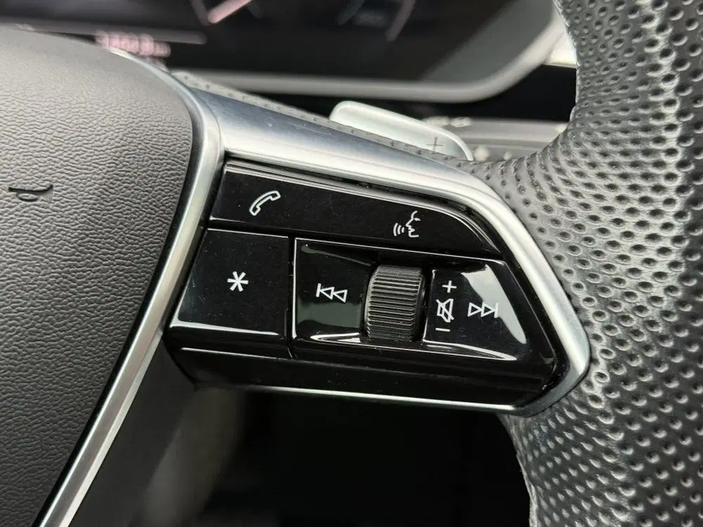 Audi e-tron e-tron 50 s-edition pano PDC luchtvering l uit 2022, foto 19